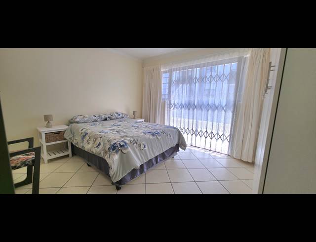 2 BEDROOM APARTMENT FOR SALE IN HARTENBOS CENTRAL